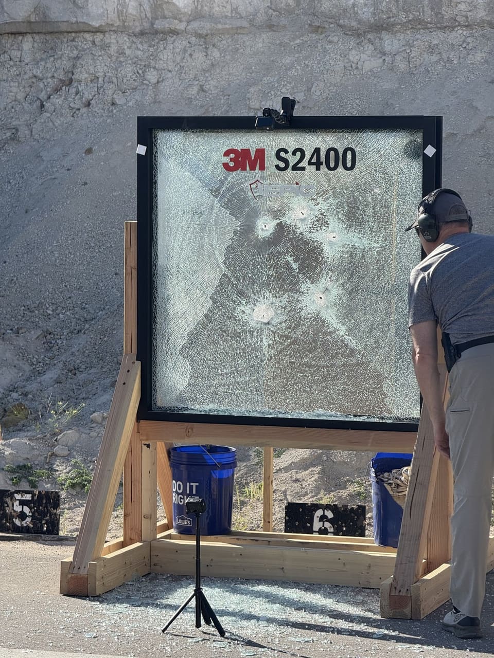 3M S2400 test panel on a wooden stand at an outdoor demonstration