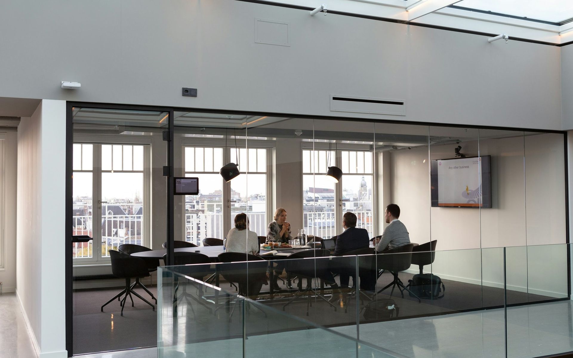 Conference room glass with frost visualizer